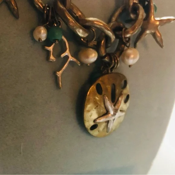 Gold and Silver Starfish Pendant Chunky Necklace - Picture 9 of 9